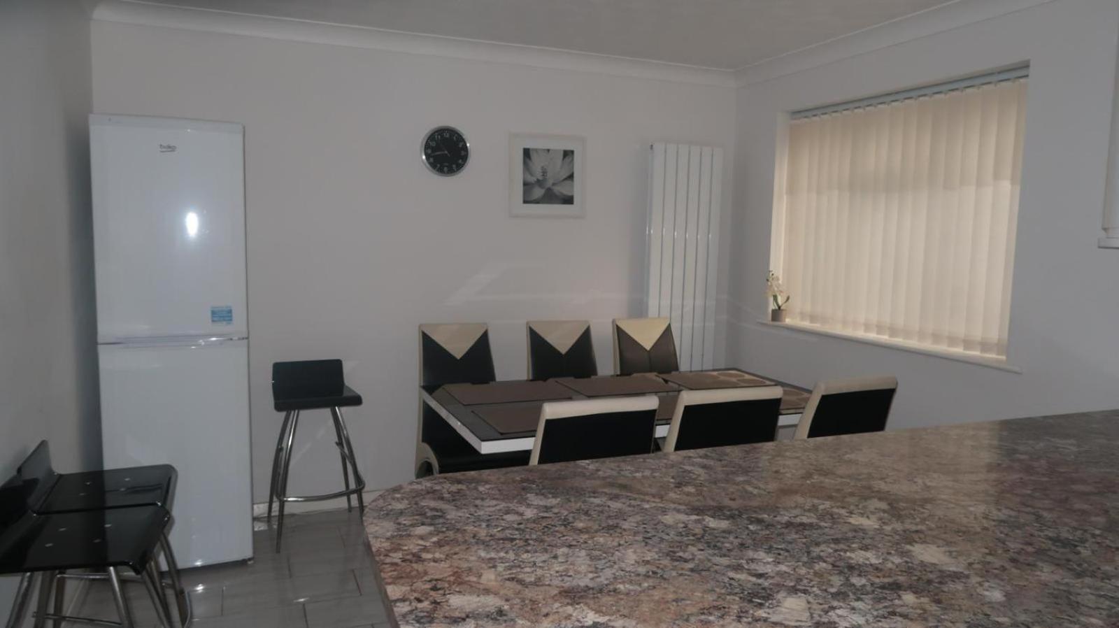 Spacious 4 Bed Farnborough Airshow Blackwater  Luaran gambar